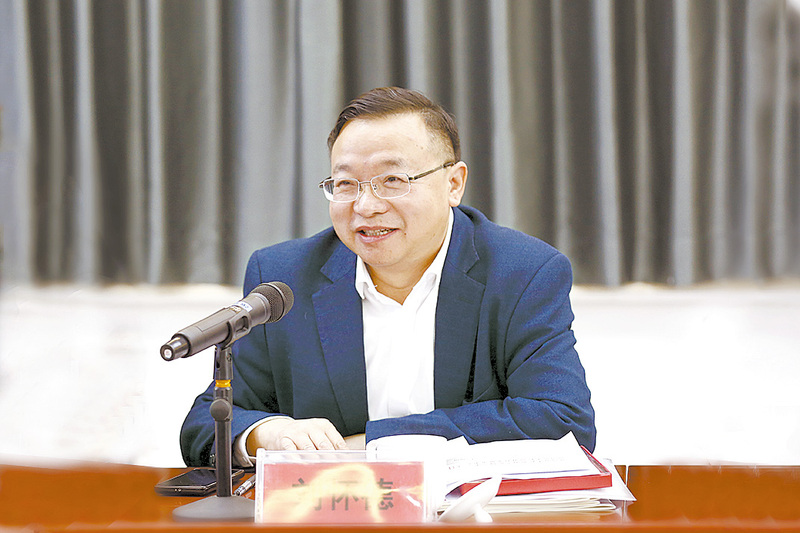 刘怀德.jpg 刘怀德.jpg